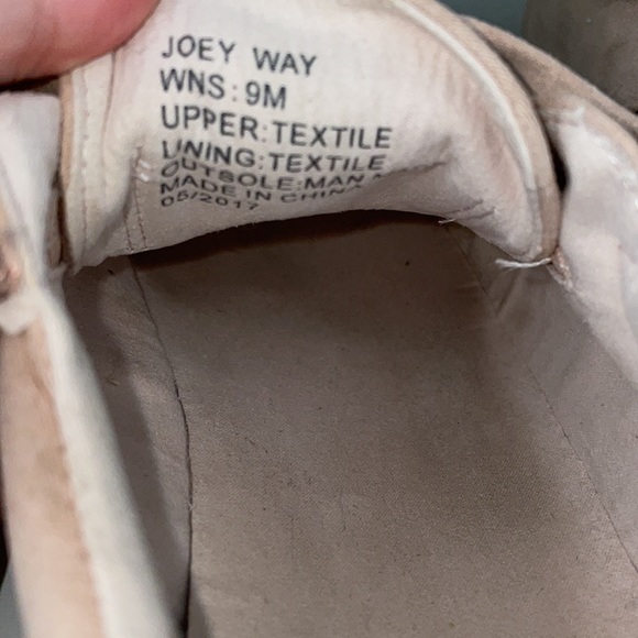 KENNETH COLE JOEY WAY PINK SUEDE SHOES - Picture 5 of 6